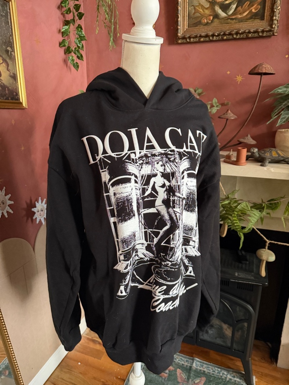 Doja Cat Live at Coachella! Black hoodie